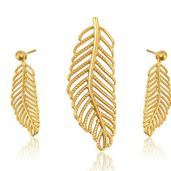 Fashion gold leaf shape necklace and earrings - Picture 1 of 4